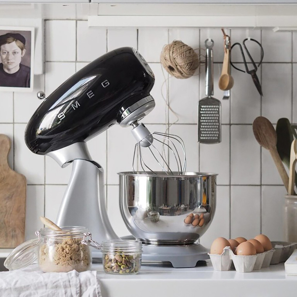 Smeg Hamur Karıştırma Makinesi Black Smf02bleu görseli 2