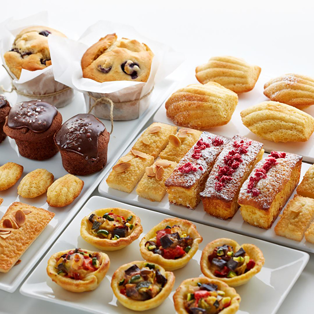 Lekue 6 Bölmeli Siyah Silikon Muffin Kalıbı 30X17,5X3,99 cm görseli 3