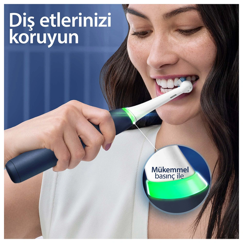Oral B iO 7 Şarjlı Diş Fırçası Lacivert görseli 6
