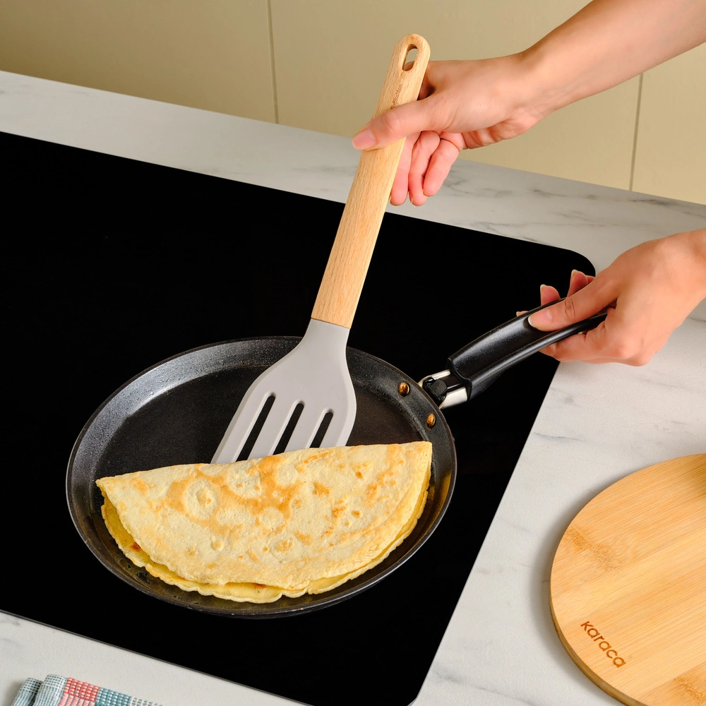 Karaca x Refika Gadgets Ahşap Saplı Silikon Oluklu Spatula görseli 3