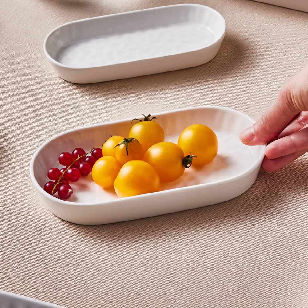 Karaca x Refika Bembeyaz Kayık Tabak 18 cm görseli 4