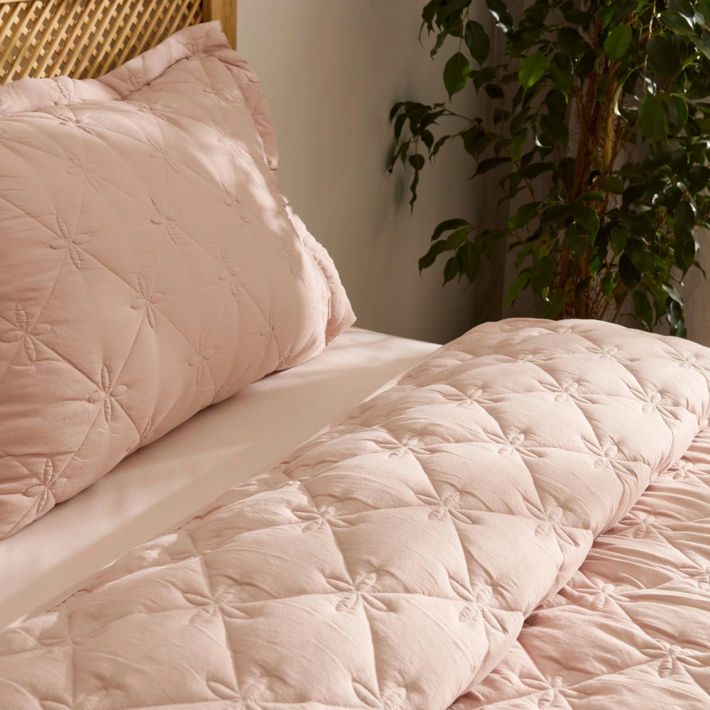 Kaşmir Home Lilly Çiçekli Tek Kişilik Yatak Örtüsü Takımı Pudra görseli 6