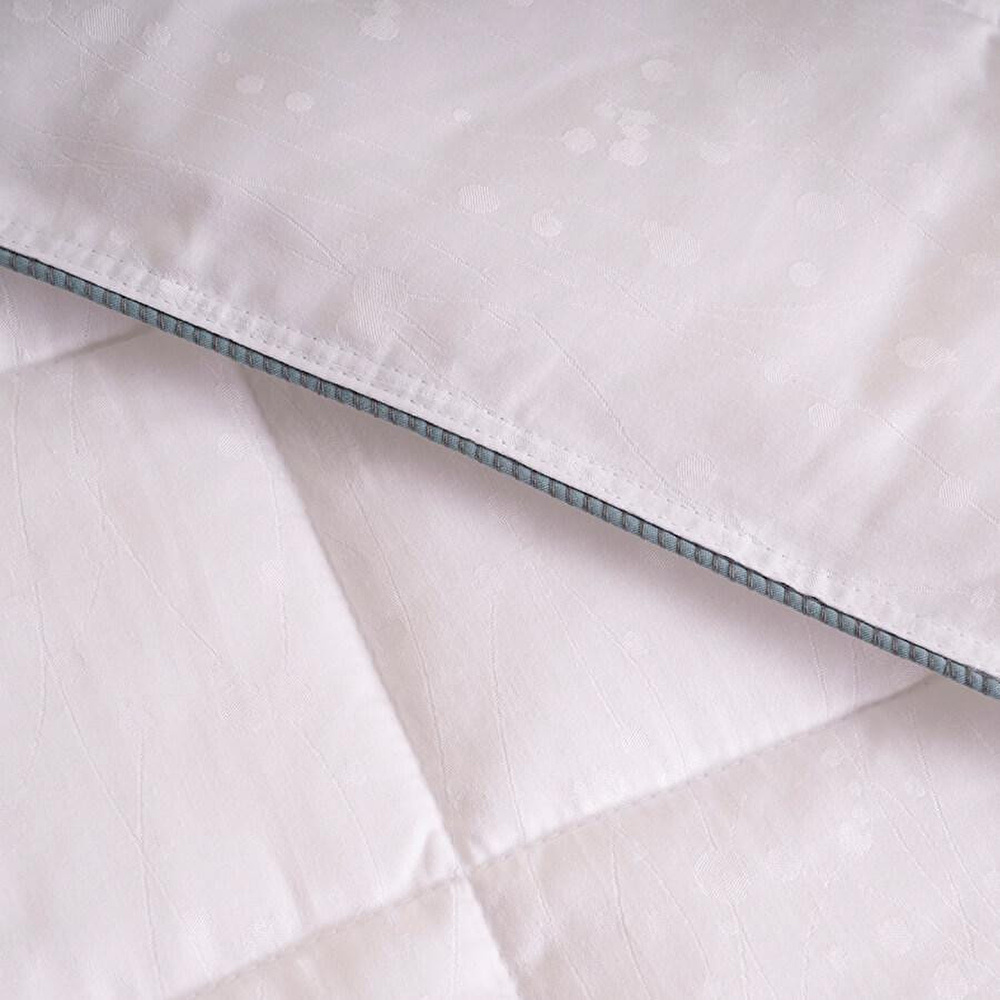 Penelope 6,5 Tog Serin Etkili Tencel™ Battal Boy Yorgan - Celia Fine Serisi görseli 4