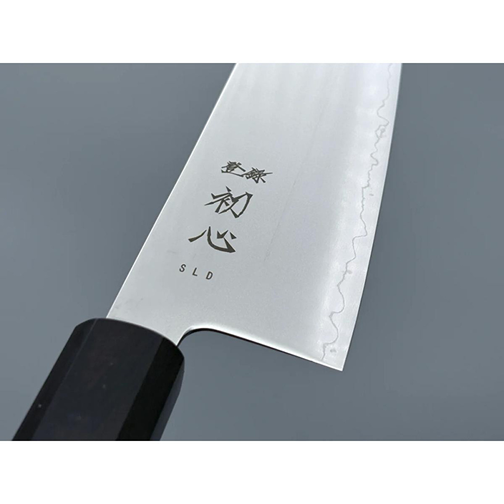 Hatsukokoro Santoku Şef Bıçağı - SLD - Mirror 170mm - Ceviz görseli 5
