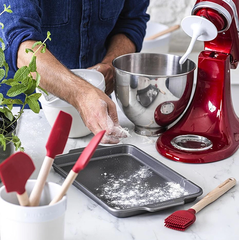 Kitchenaid Kurabiye Tepsisi 35 Cm Gri görseli 3