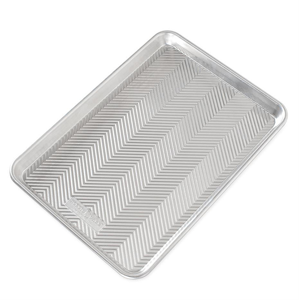 Nordicware Prism Küçük Fırın Tepsisi 40 X 29 Cm Paslanmaz Çelik görseli 2