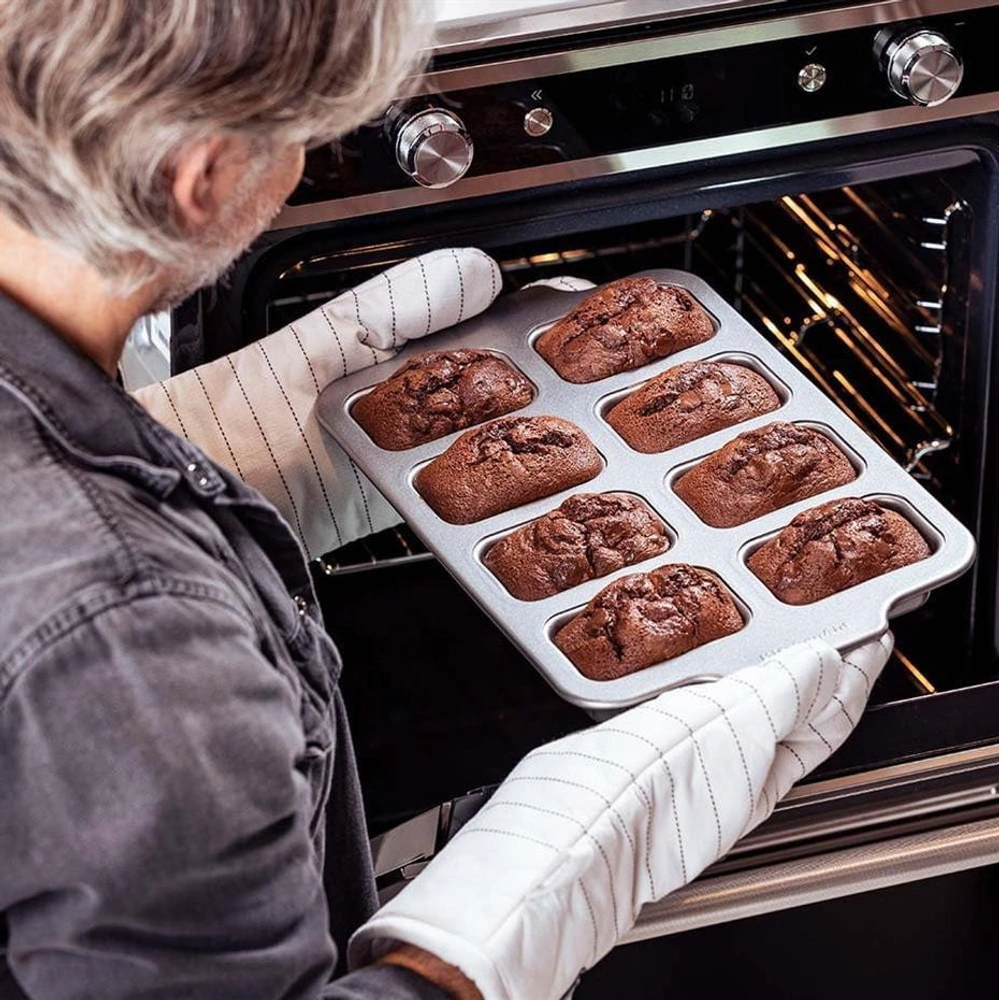 Kitchenaid 8´li Mini Dikdörtgen Kek Kalıbı görseli 5