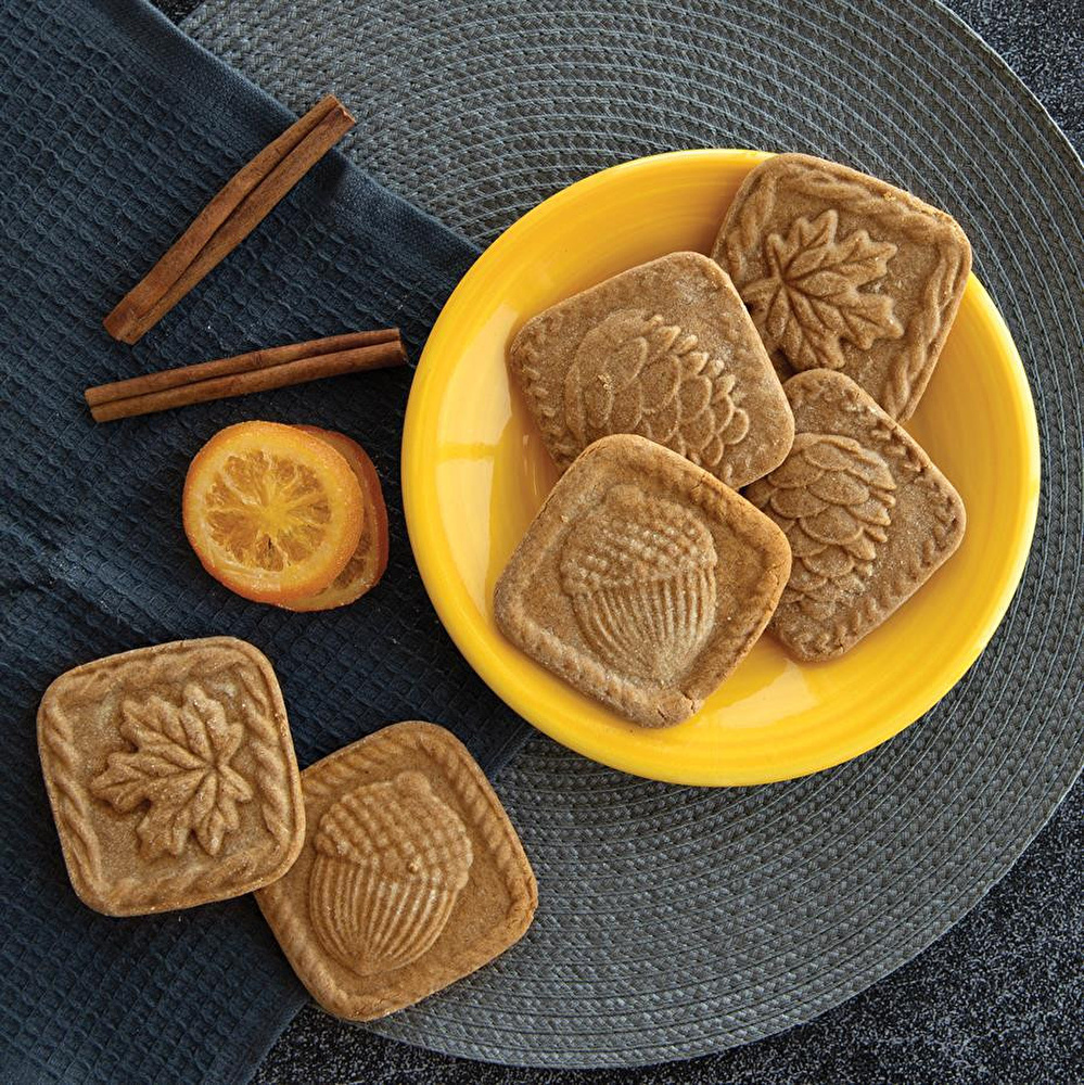 Nordicware Sonbahar Ormanı Kurabiye Damgası görseli 3