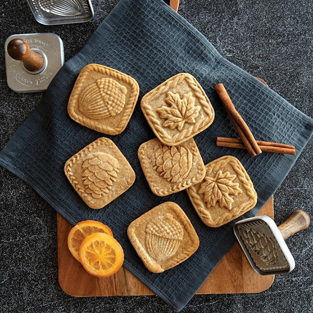 Nordicware Sonbahar Ormanı Kurabiye Damgası görseli 4