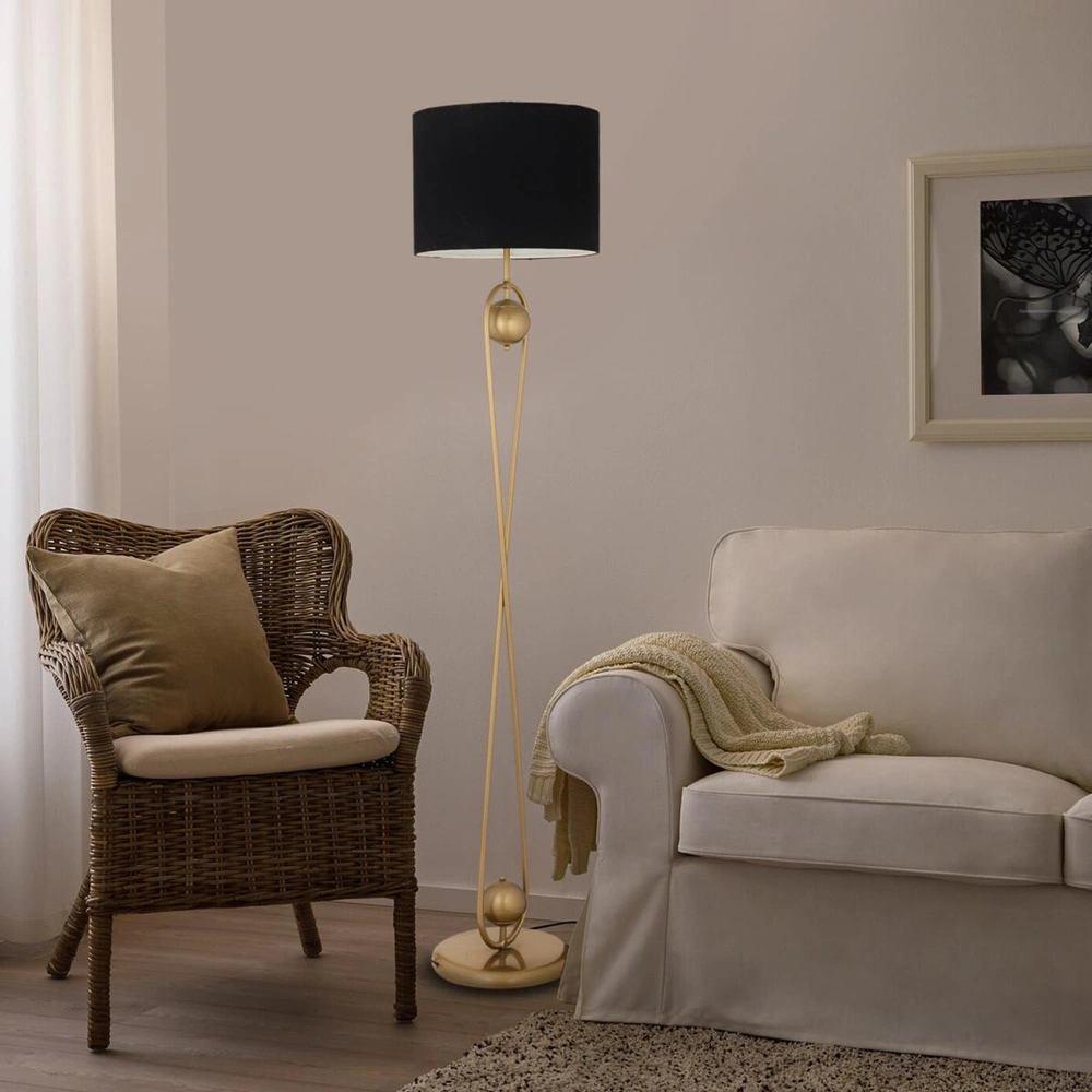 Apliqa Letta Siyah Şapkalı Eskitme Modern Tasarım Ayaklı Abajur Lamba Metal Lambader görseli 1