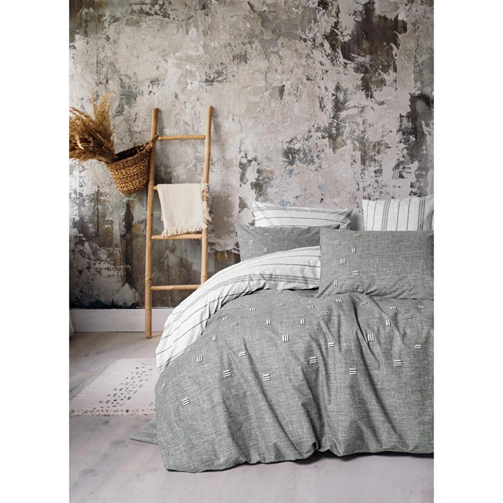 Cotton Box Klein Nakışlı Ranforce Çift Kişilik Nevresim Takımı Patara Gri görseli 1