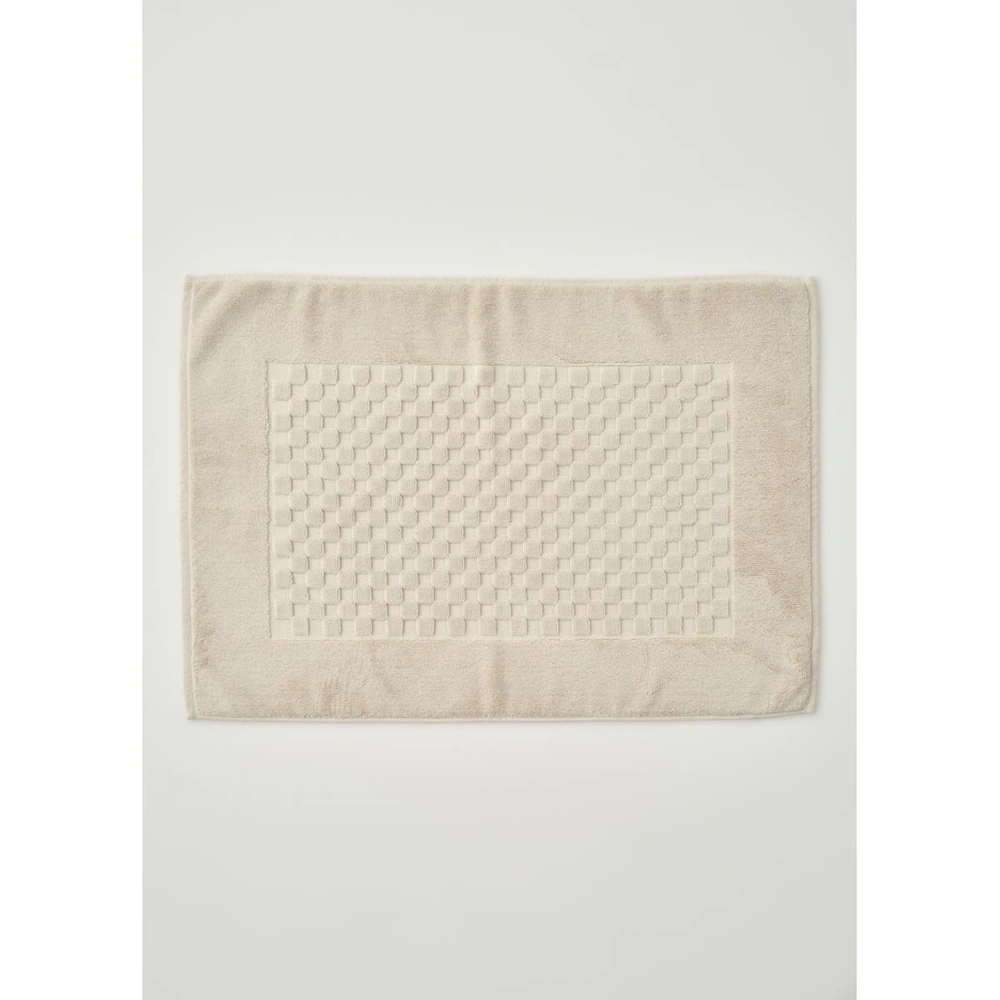Bella Maison Lumi Jakarlı Ayak Havlusu Ekru (50x70 Cm) Ekru görseli 1