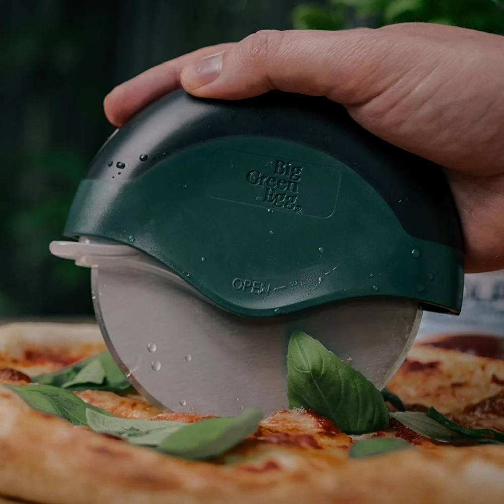 Big Green Egg Compact Pizza Kesici görseli 3