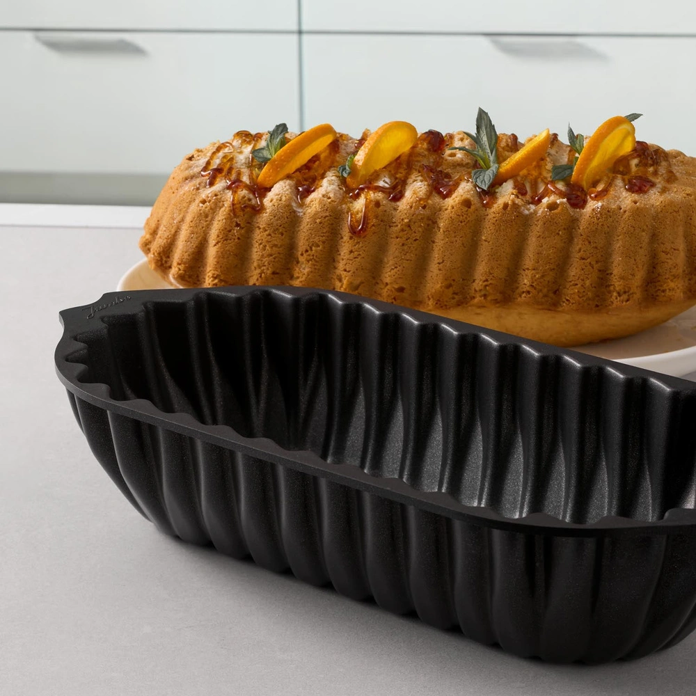 Jumbo Shark Swiss Black Baton Kek Kalıbı görseli 3