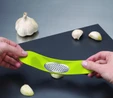 Joseph Joseph 20062 Garlic Rocker Sarımsak Ezici Yeşil