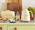 Smeg Kettle Cream Klf03creu