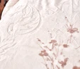 Karaca Home Sakura Bej Çift Kişilik Embosy Battaniye