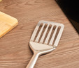 Karaca Mastermaid Oluklu Spatula Krem