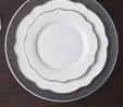 Karaca Daisy Platinum Wave Shape 24 Parça 6 Kişilik Porselen Yemek Takımı