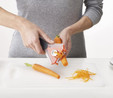 Joseph Joseph Tri-Peeler 3ü 1 Arada Soyacak