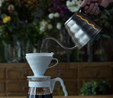 Hario Dripper V60 02 Ceramic Beyaz