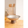 Beige & Stone Piramit Ahşap Ayaklı 21 Cm Sunum Tabağı