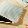 Ocean Home Textile Su İtici Leke Tutmaz Mint Dama Desen Tablet Taşıma Çantası / Kılıfı 27 X 21 X 2 Cm