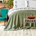 Karaca Home Verde Yeşil Nakışlı Nevresim ve Pike Takımı