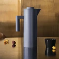 Alessi Plisse Isı Yalıtımlı Sürahi 1 Lt Gri