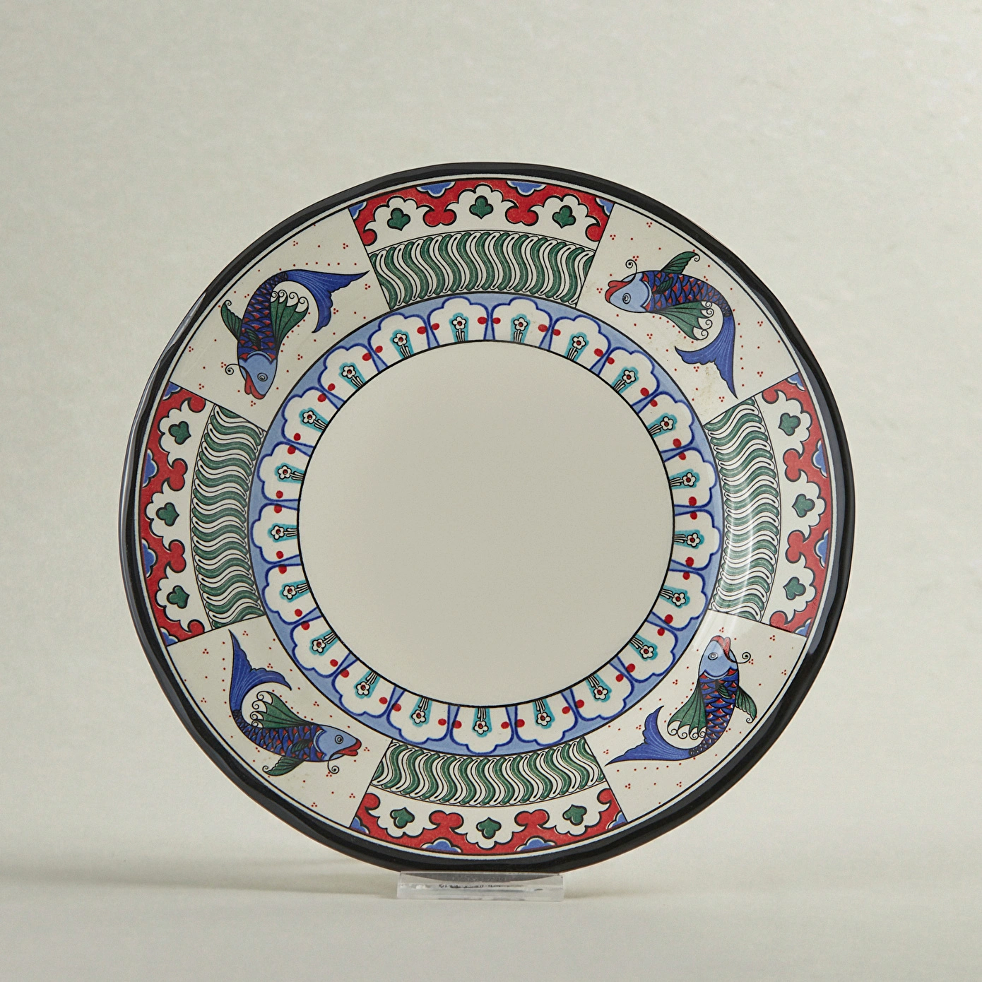 Karaca x Ömür Akkor İznik Balık Pasta Tabağı 21 cm - Karaca 2 Al 1 Öde
