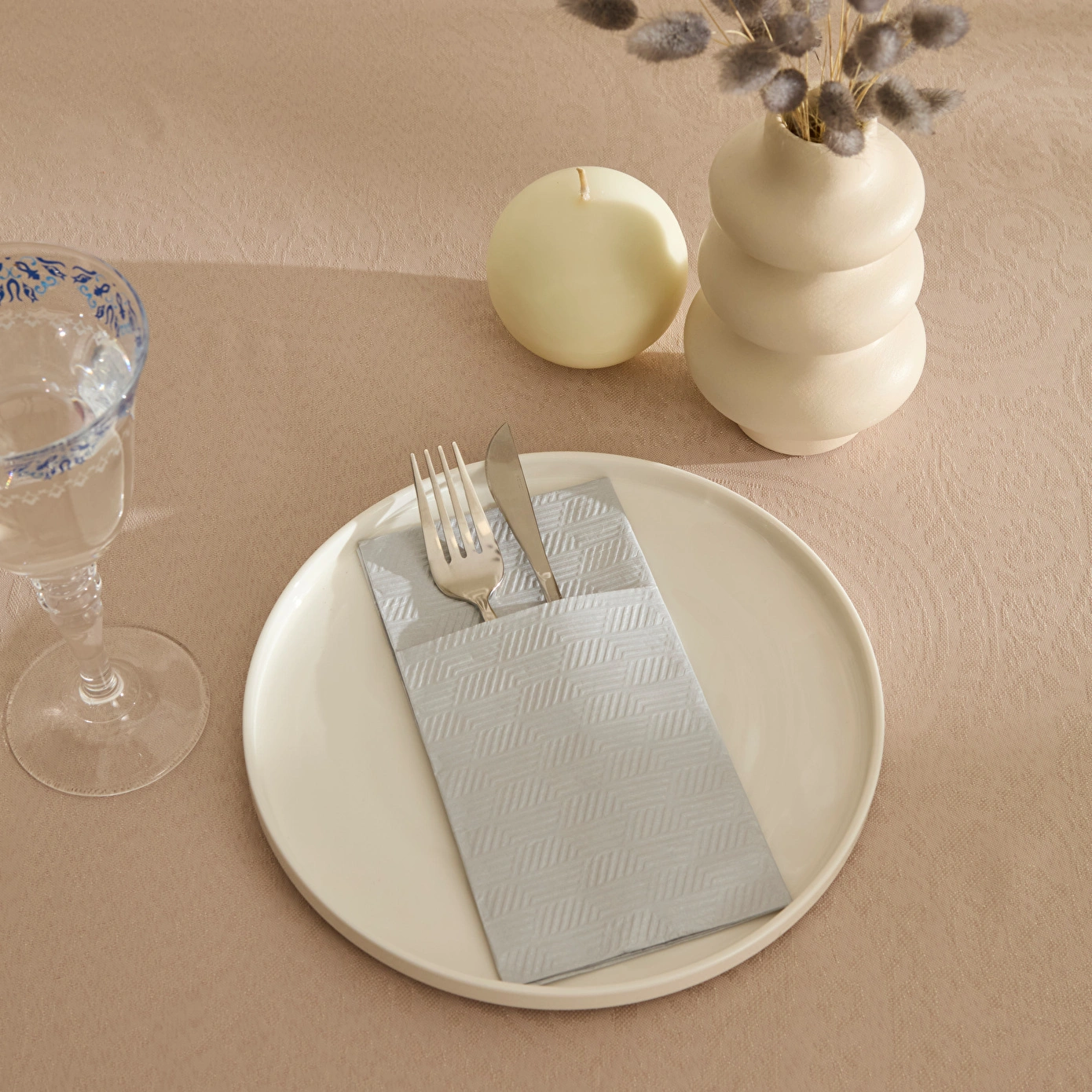 Karaca Home Basic 16'lı Cepli Kağıt Peçete 40x40 cm Silver - Karaca Karaca 2 Al 1 Öde