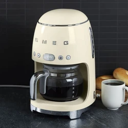 Smeg Filtre Kahve Makinesi Cream Dcf02creu