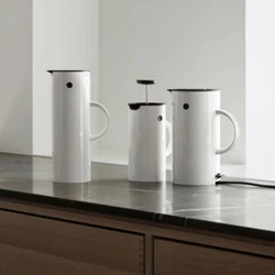 Stelton EM77 Elektrikli Kettle 1,5 L Beyaz