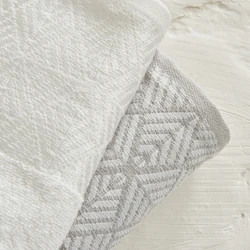 Karaca Home White Collection Lucia 4 Parça Aile Banyo Seti Offwhite-Gri