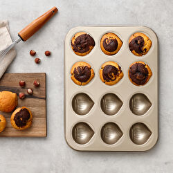Karaca Fındık 12 'li Muffin Kek Kalıbı