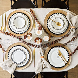 Karaca Bristol Porselen 24 Parça 6 Kişilik Yemek Takımı