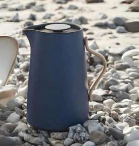 Stelton Emma Elektrikli Kettle 1,2 L Koyu Mavi