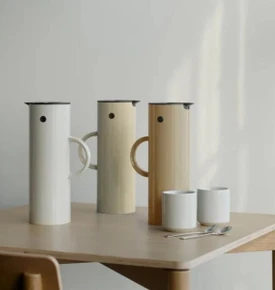 Stelton EM77 Karaf Termos 1 L Bej