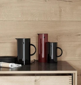 Stelton EM77 Karaf Termos 0,5 L Siyah