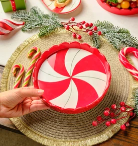 Karaca New Year Yılbaşı Candy Stripe Pasta Tabağı 20,5 Cm