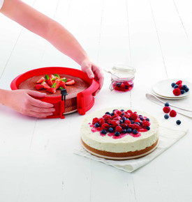 Lekue Siyah Silikon Kek Kalıbı - 22Cm