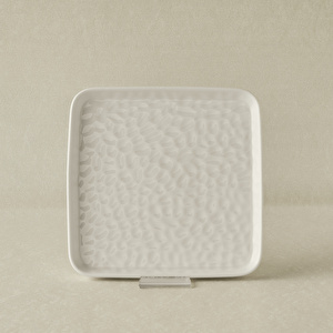 Karaca x Refika Bembeyaz Pasta Tabağı 18 cm görseli 2