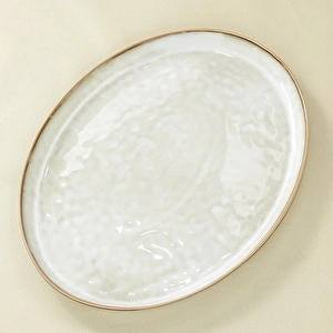 Karaca Rixton Bej Reaktif Kayık Tabak 42,6 cm