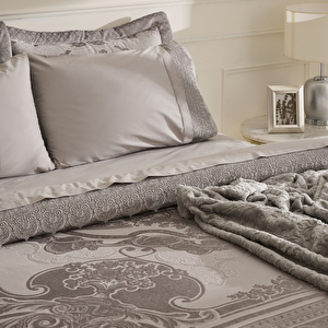 Karaca Home Valeria Quenn 8 Parça Çeyiz Seti Silver görseli 6