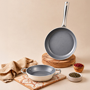 Karaca x Refika Swiss Crystal Creamy Metal Tava Sahan Set Cream
