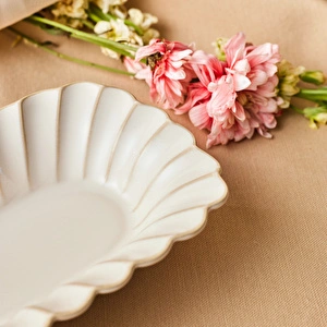 Karaca Daisy Derin Kayık Tabak 26 cm görseli 6