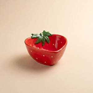 Karaca Strawberry Kase 15 cm