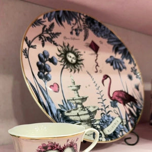 Baci Milano Allegria Pembe Desenli Porselen Servis Tabağı / Supla 32 cm görseli 3