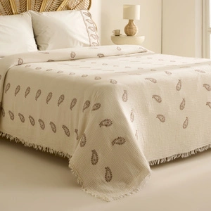 Karaca Home Incanto Brodeli Müslin Çift Kişilik Pike Takımı Vizon görseli 4
