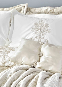Karaca Home Mihrimah Gold King 11 Parça Çeyiz Seti görseli 2